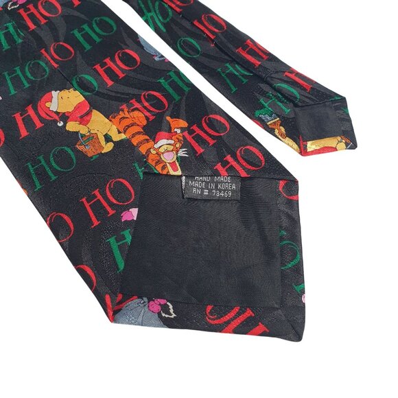Vintage Disney Winnie Pooh Christmas Ho Ho Ho Novelty Tie Tigger Eeyore Piglet - Picture 5 of 5